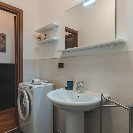 Daire 2 Bedroom - Free Wifi - Italian Star Trieste