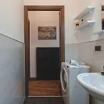 2 Bedroom - Free Wifi - Italian Star