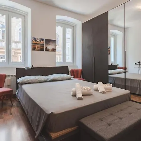 2 Bedroom - Free Wifi - Italian Star Appartamento